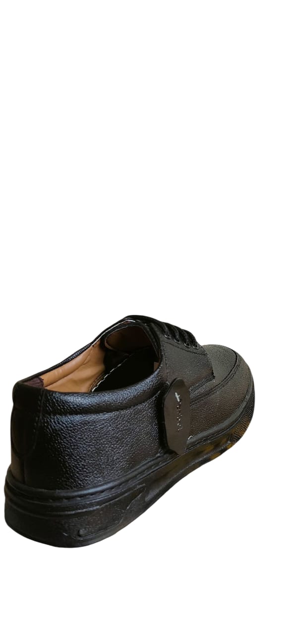 Premium Casual Sneakers – Comfort &amp; Style for Everyday Wear