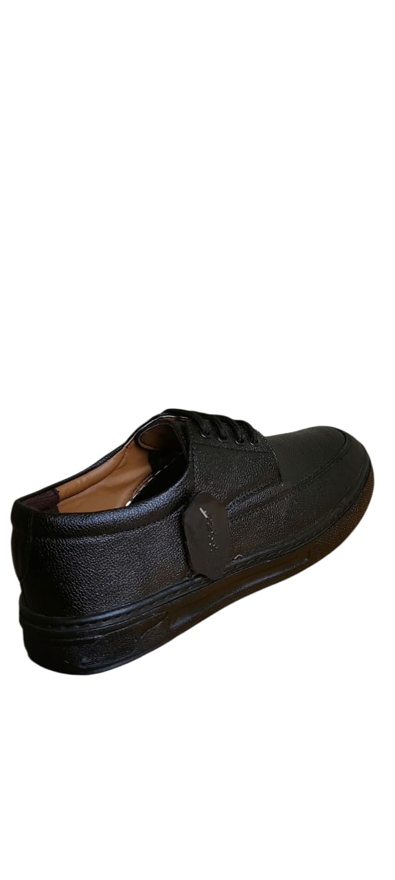 Premium Casual Sneakers – Comfort &amp; Style for Everyday Wear